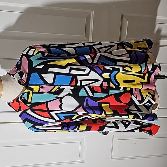 Big Dart Artsy, pop art, modern button-up shirt. Size 10, NWT great gift. - Picture 1 of 6